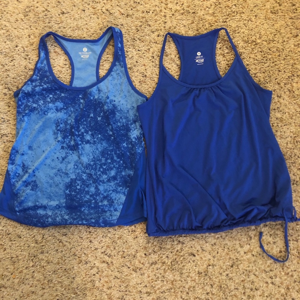 Old Navy Active Tanks - Two